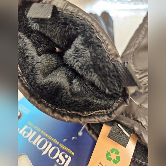 Women's Isotoner Insulated Touchscreen Quilted Gloves - Picture 5 of 5